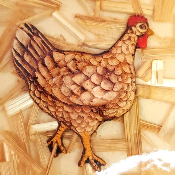 Vintage Lucite Acrylic Rooster Chicken Hen Farmhouse Trivet Real Hay Straw MCM - Picture 3 of 14